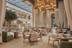 Understated Elegance: The Strategic Use of Natural Stone and Living Elements